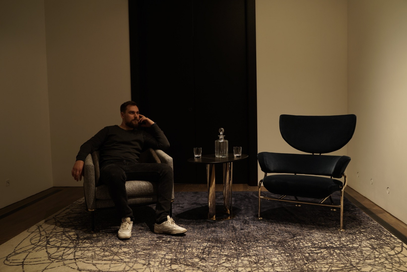 автоматизация освещения в салоне Krassky