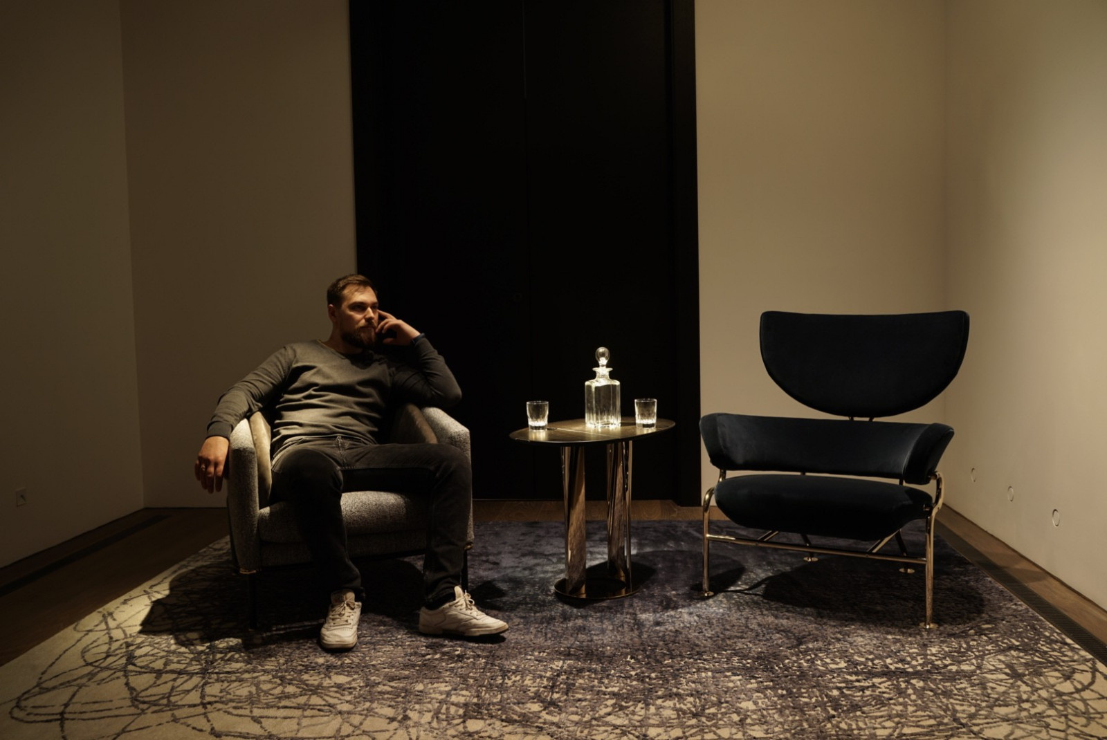 автоматизация освещения в салоне Krassky