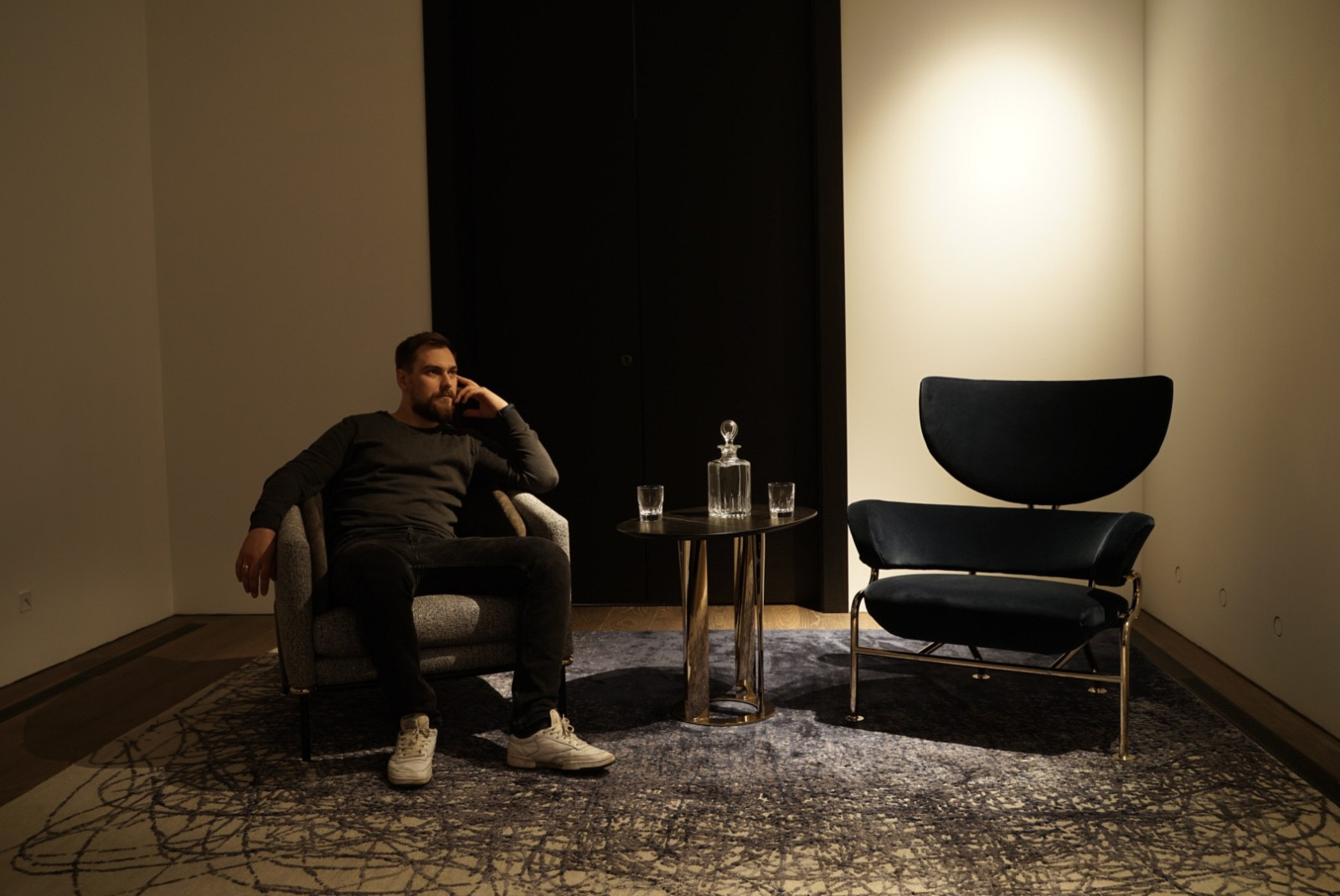 автоматизация освещения в салоне Krassky