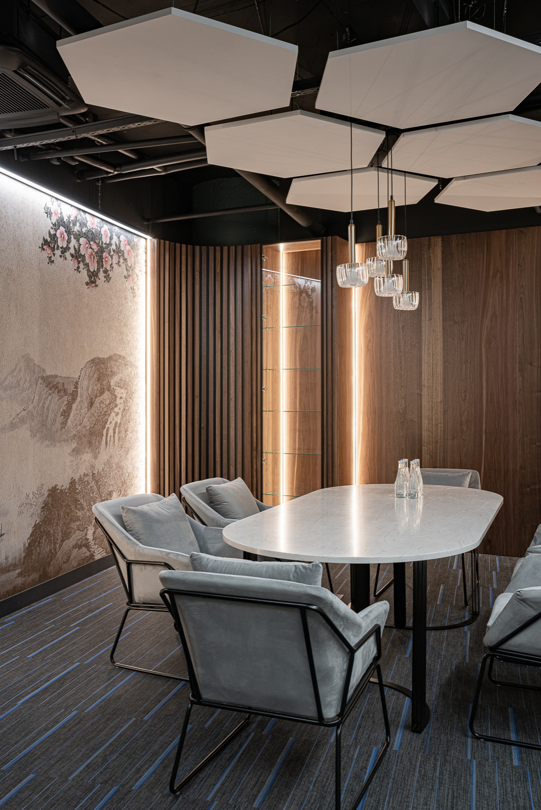 Реализация мебели в офис «Ельцин Центр»