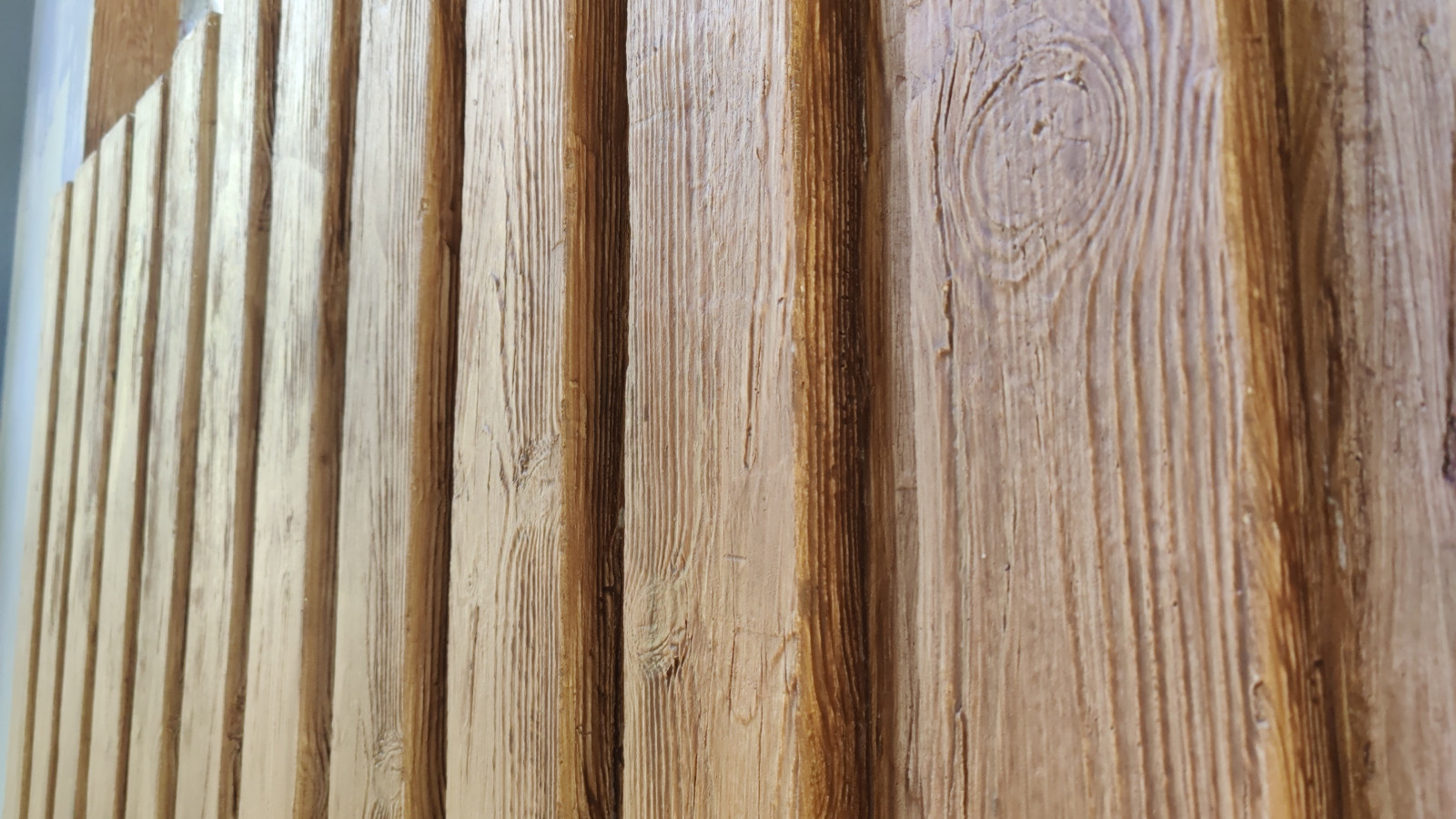 Утепление фасадов газобетонного дома, имитация дерева, камень и плитка