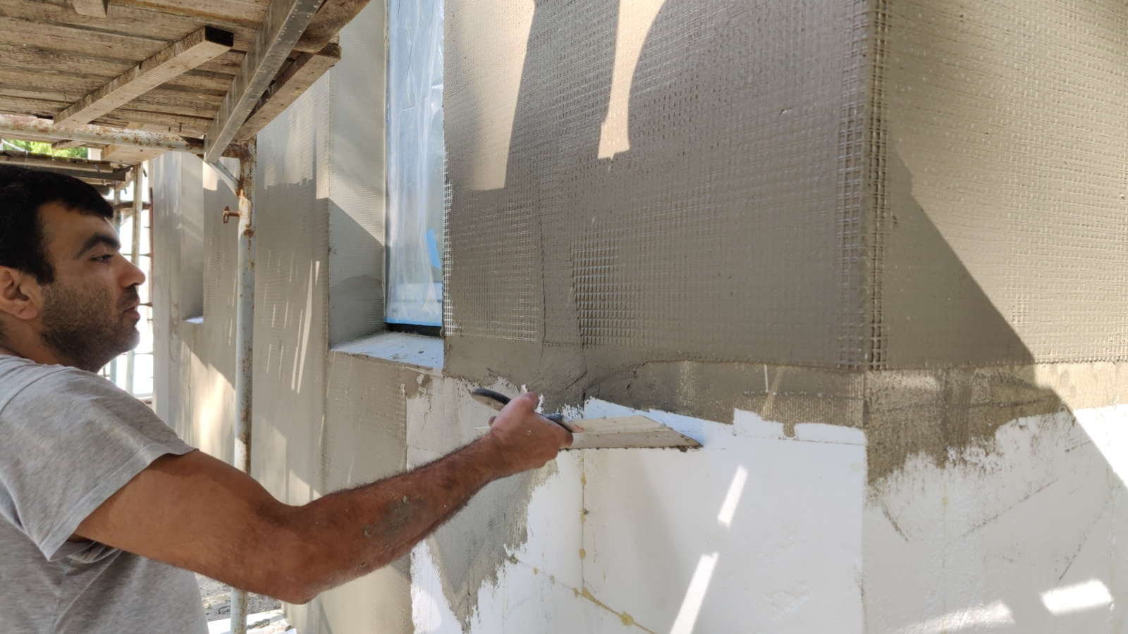 Утепление фасадов газобетонного дома, имитация дерева, камень и плитка