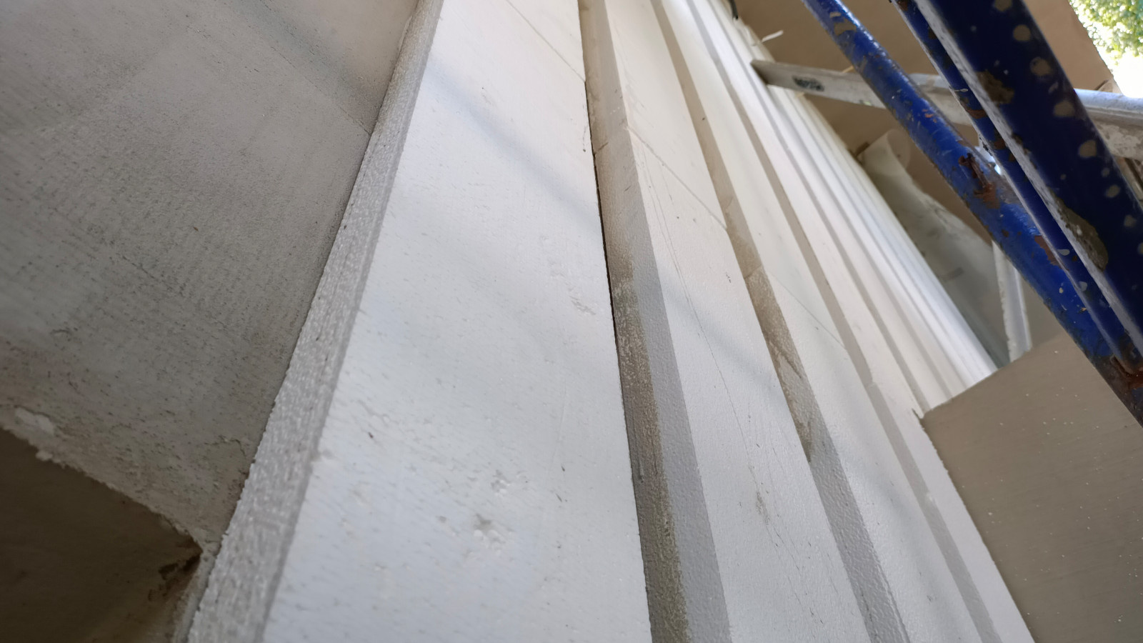 Утепление фасадов газобетонного дома, имитация дерева, камень и плитка