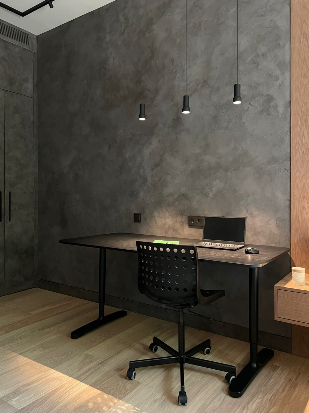 Кабинет и декоративная штукатурка Luxus Paint