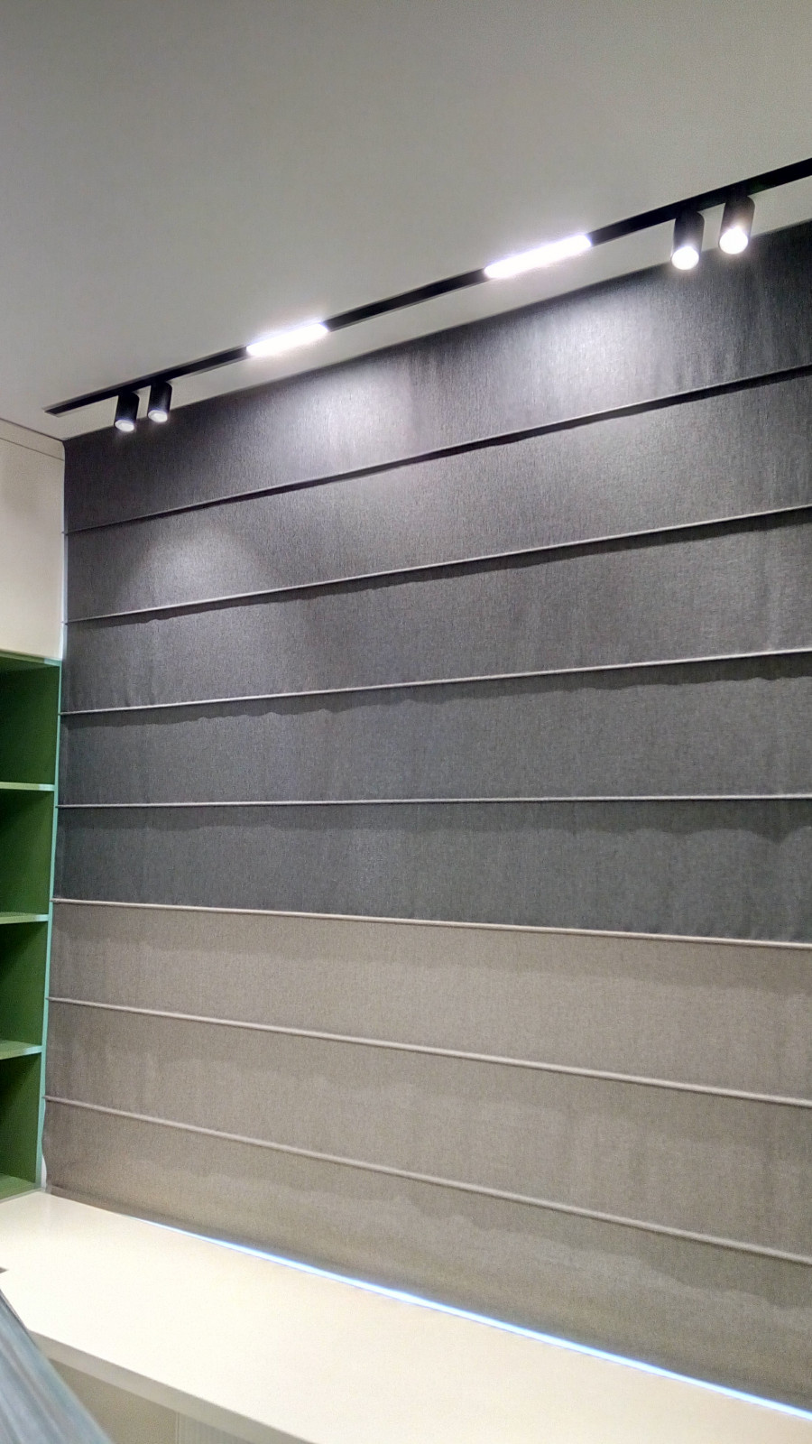 Римские шторы в минимализме