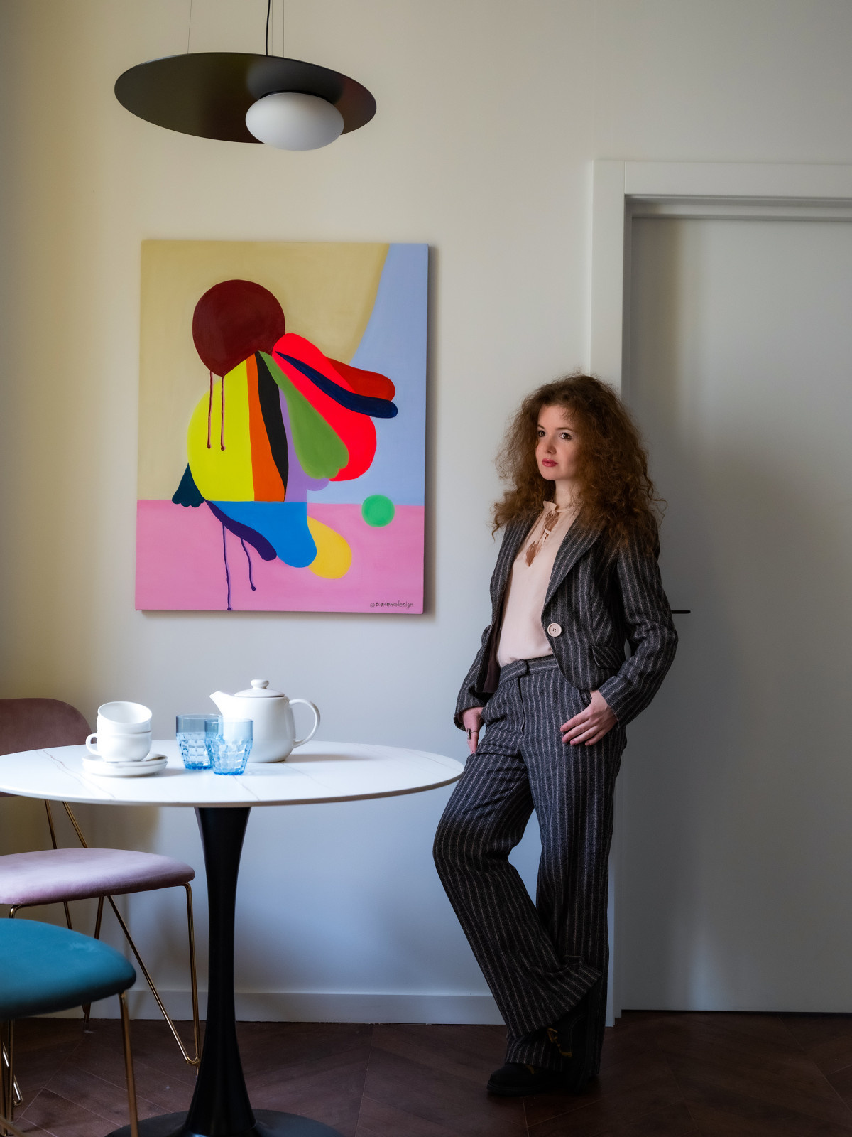 Современный интерьер в старинной доме в центре Москвы для сдачи в аренду