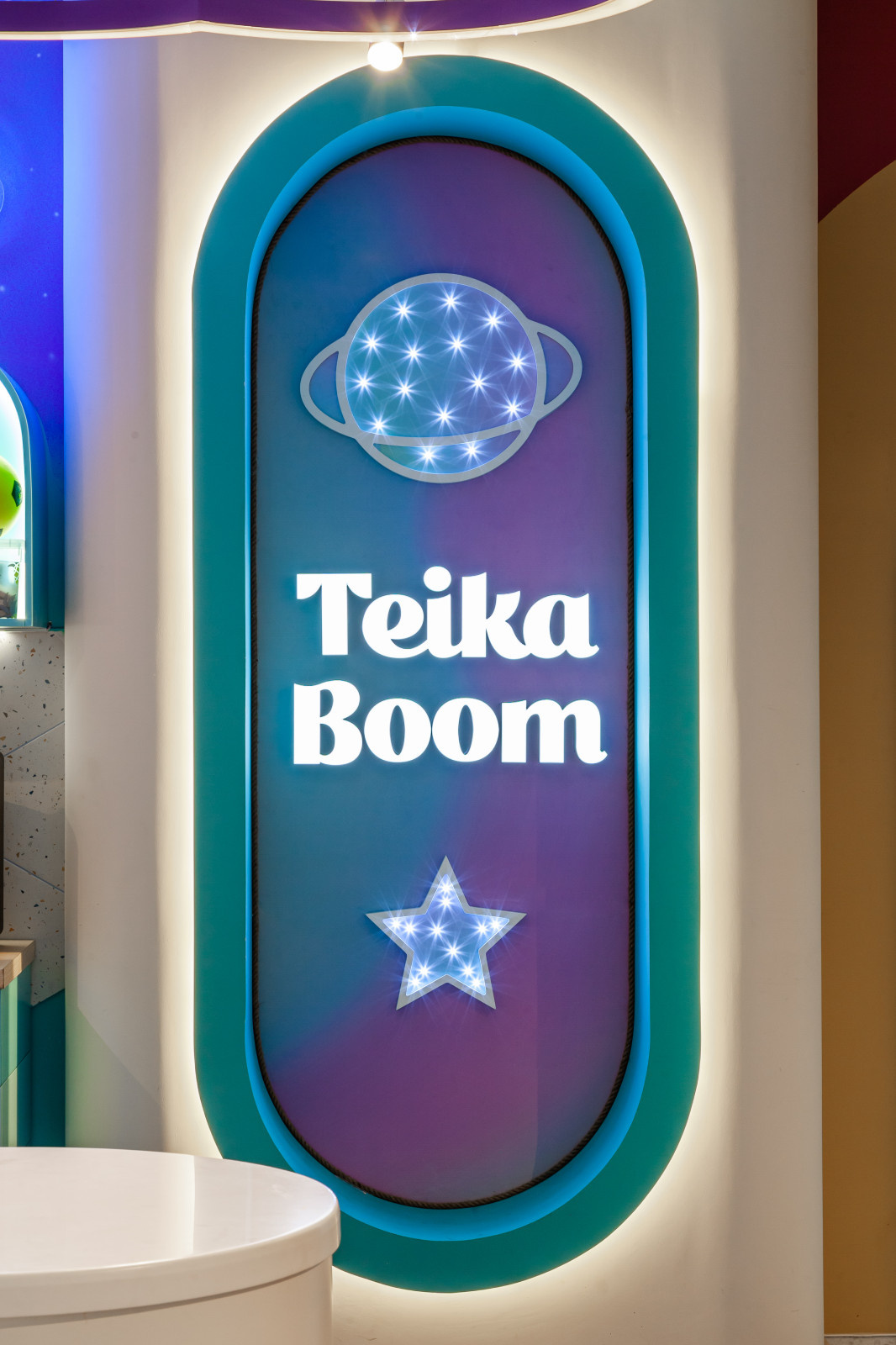 TikaBoom