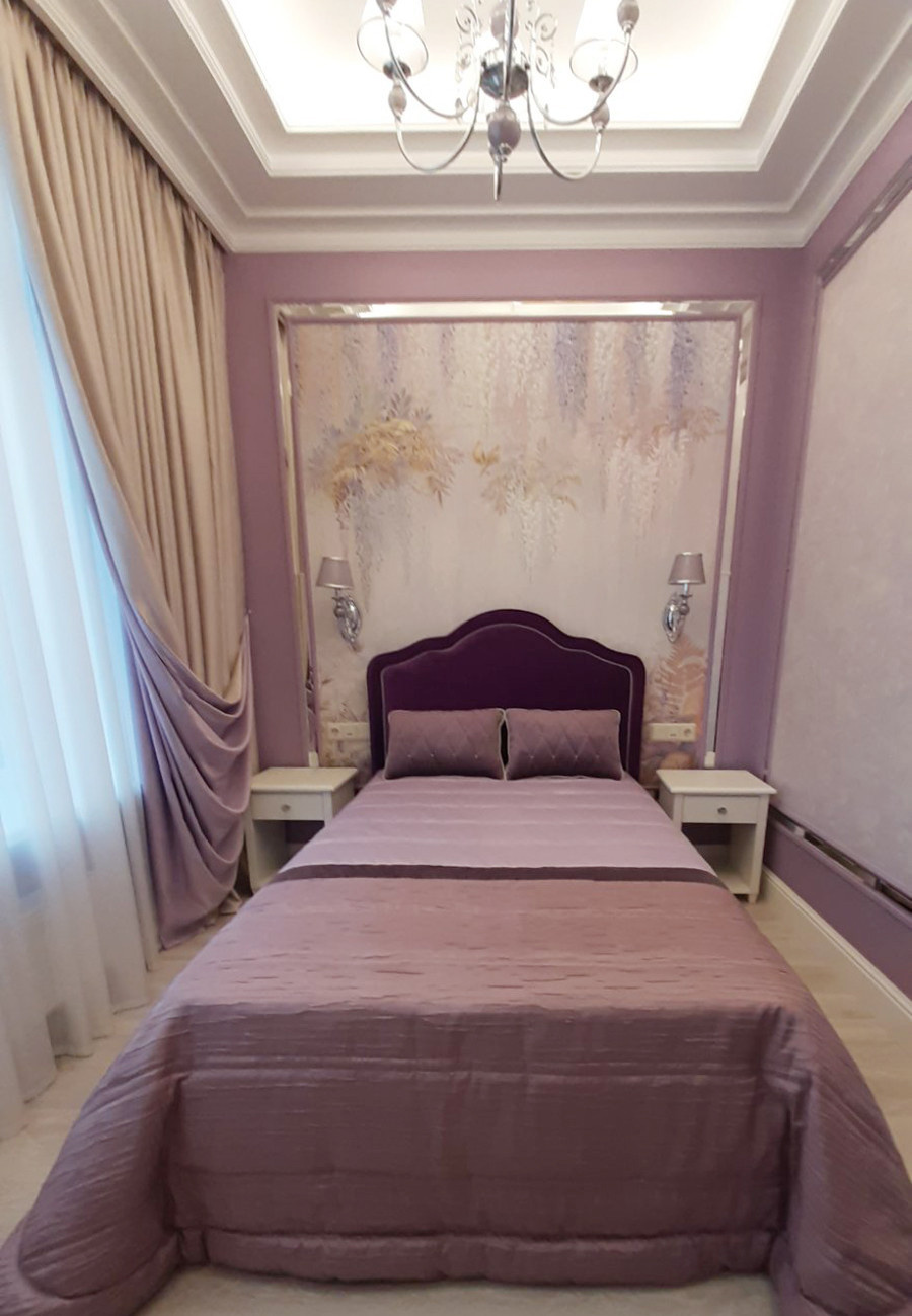 Фото готового интерьера. Второй этаж загородного дома, пространство спален в дом