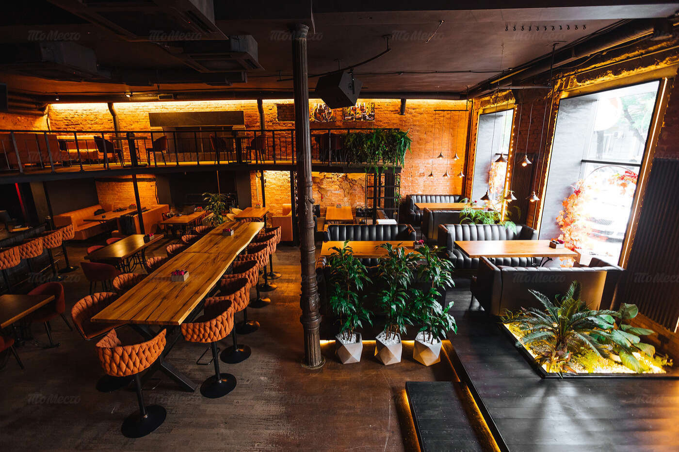 Бар Виновник