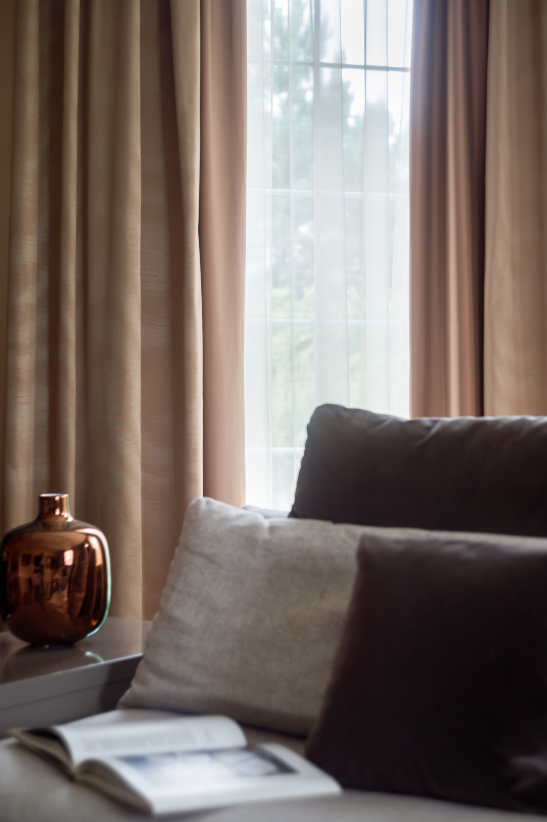 Гостиная в загородном доме в Подмосковье