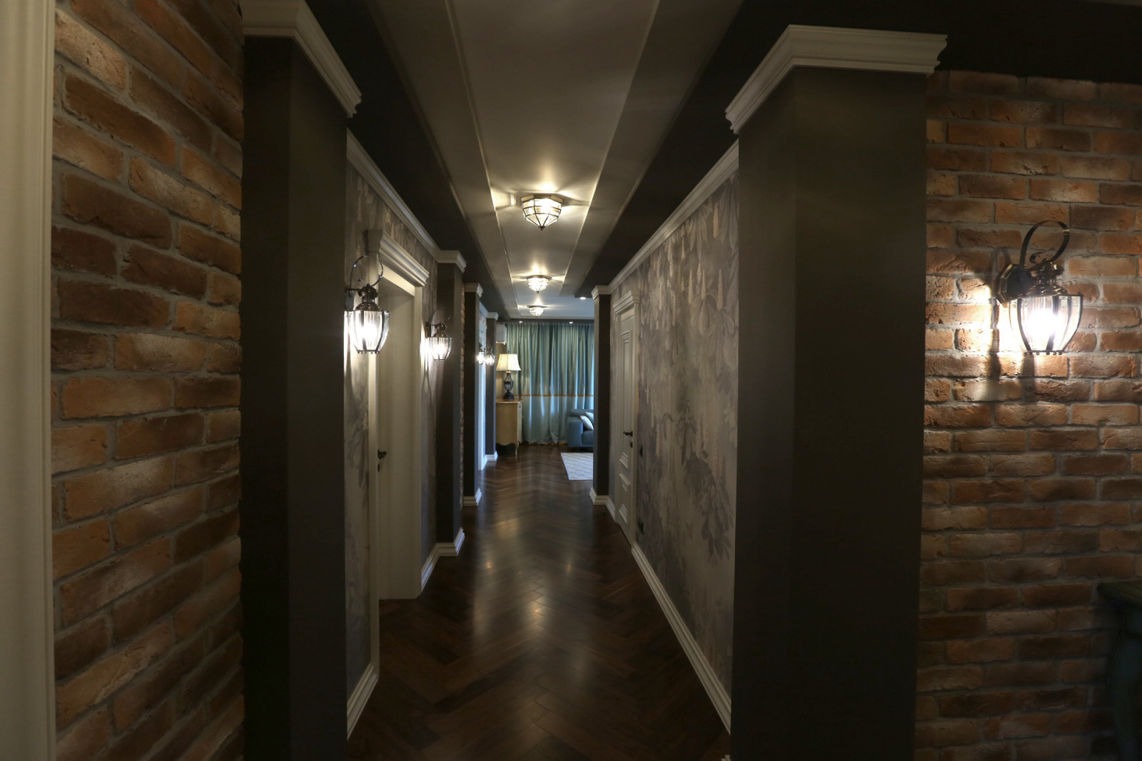 Путешествие по старому городу.