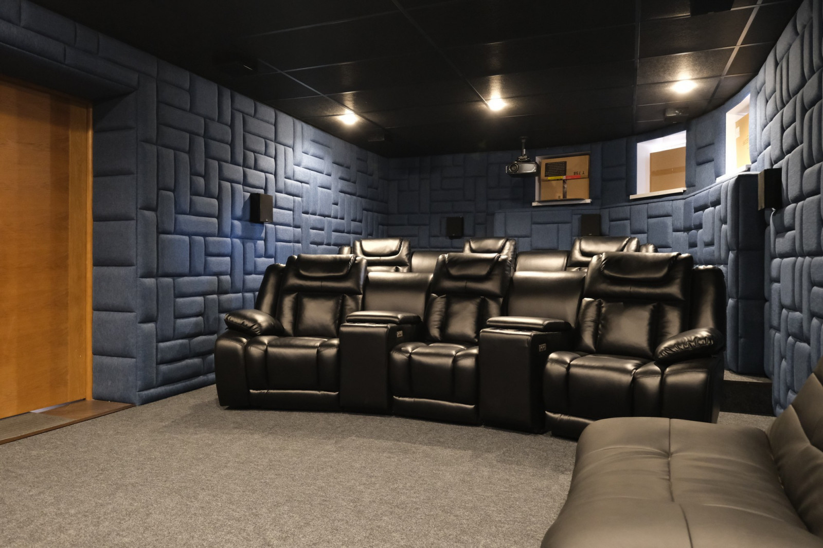 Персональный кинозал с.Безводное