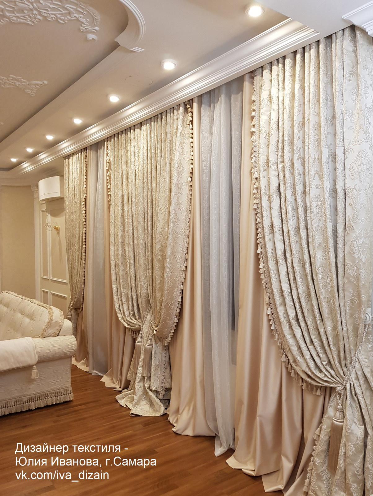 Коттедж в с интерьером в классическом стиле.