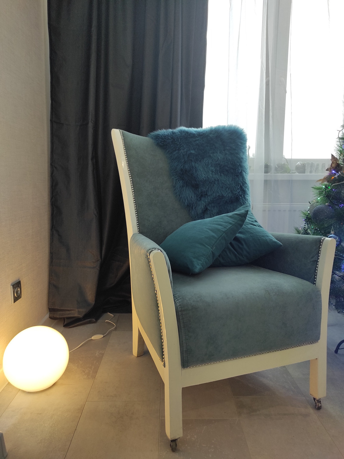 Проект интерьера квартиры "Снежная королева"