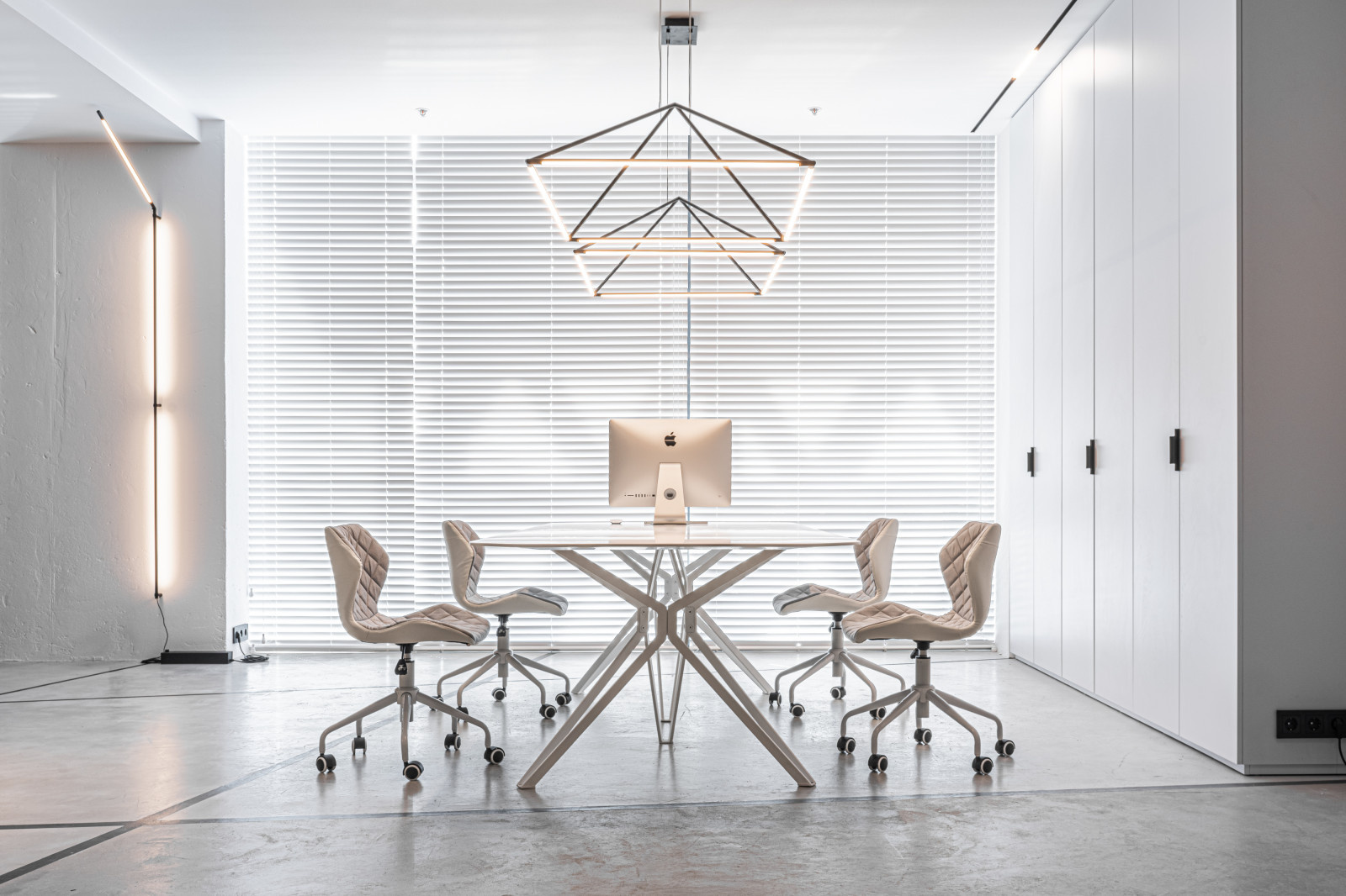 Showroom Light Design