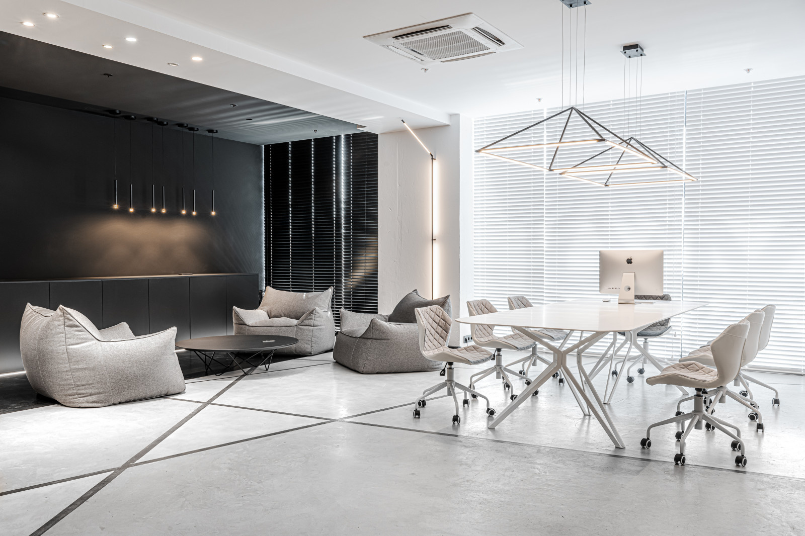 Showroom Light Design