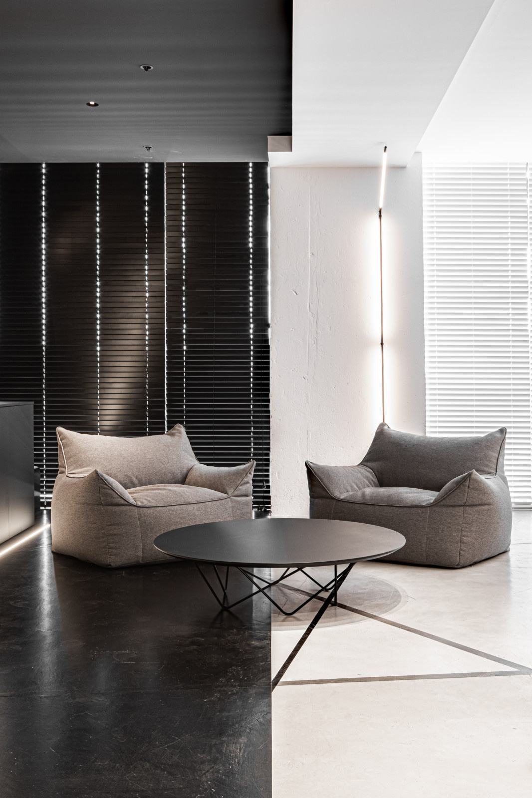 Showroom Light Design