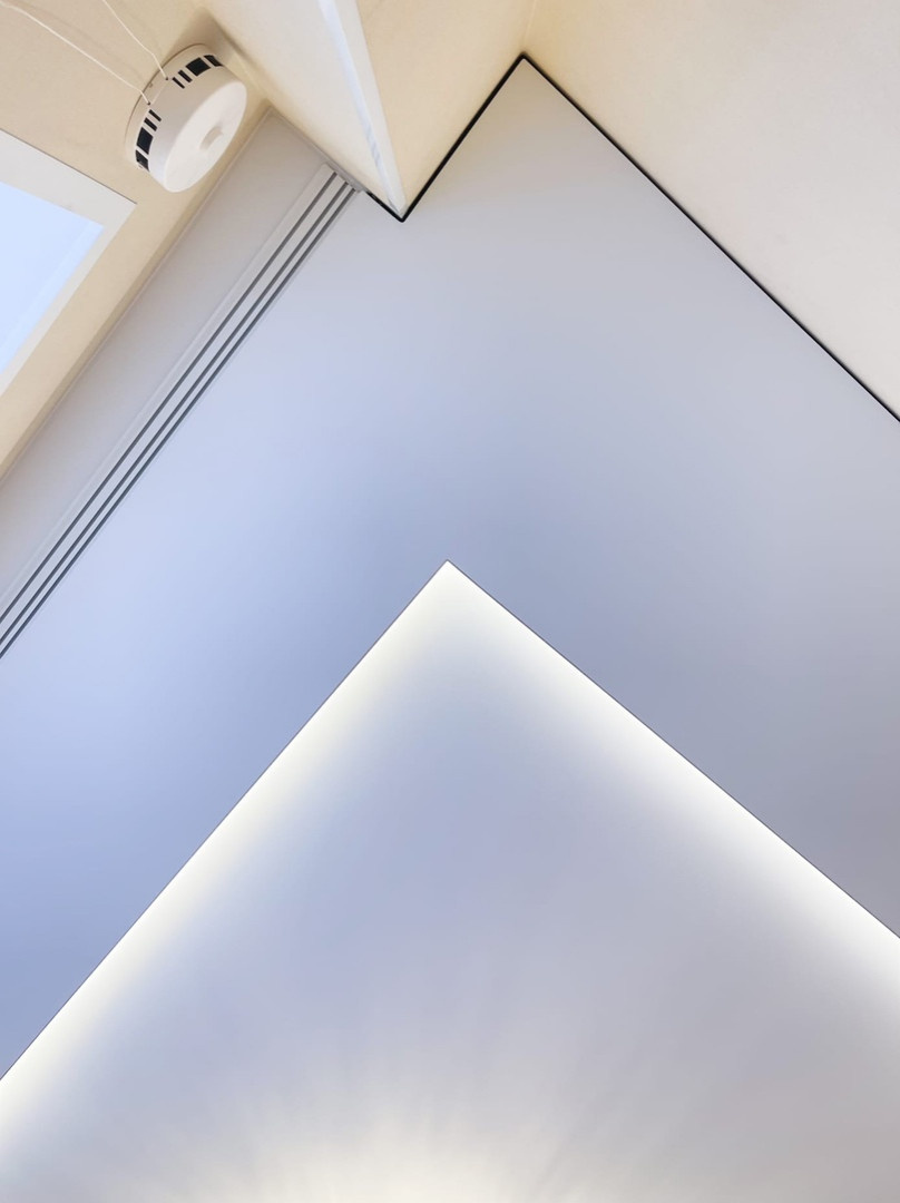 Многоуровневые потолки в КП голубой залив