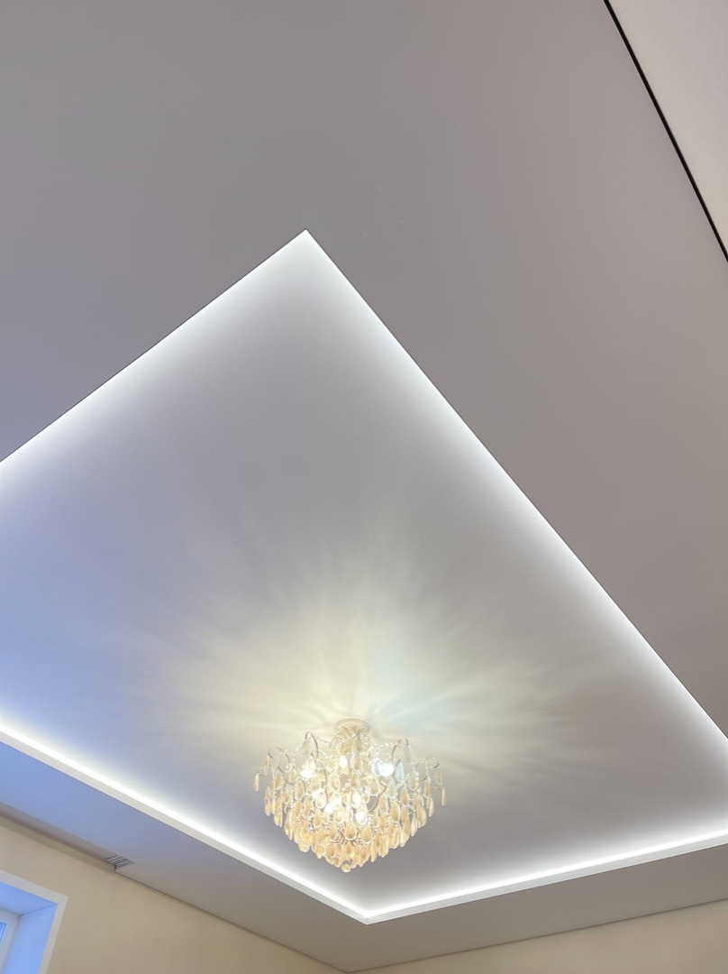 Многоуровневые потолки в КП голубой залив