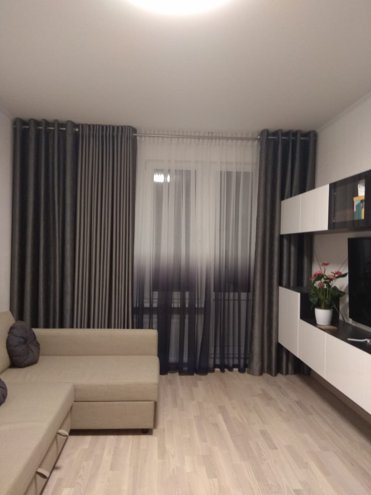 Обложка проекта: Современные шторы