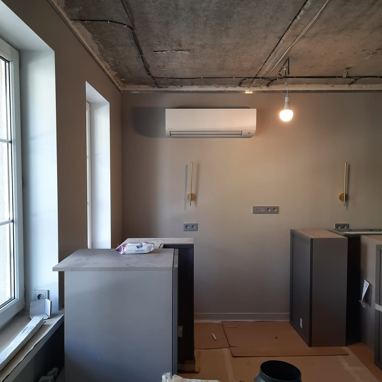 Установка кондиционера в квартирах с ремонтом