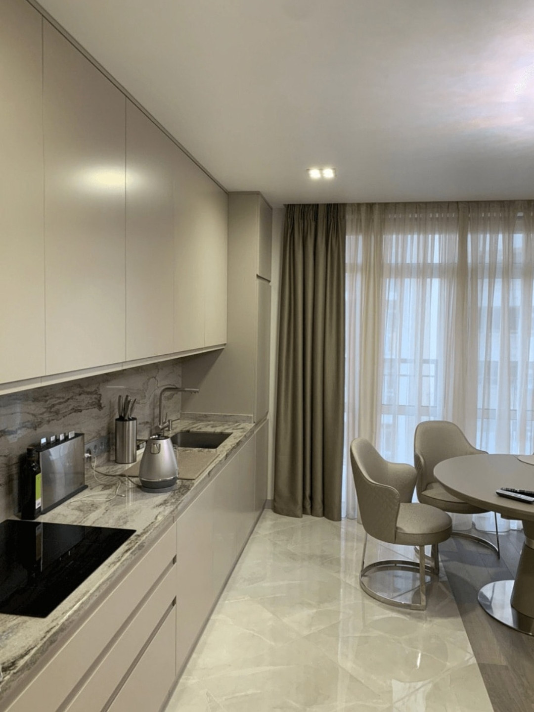 Косметический ремонт новостройки в бежевых оттенках