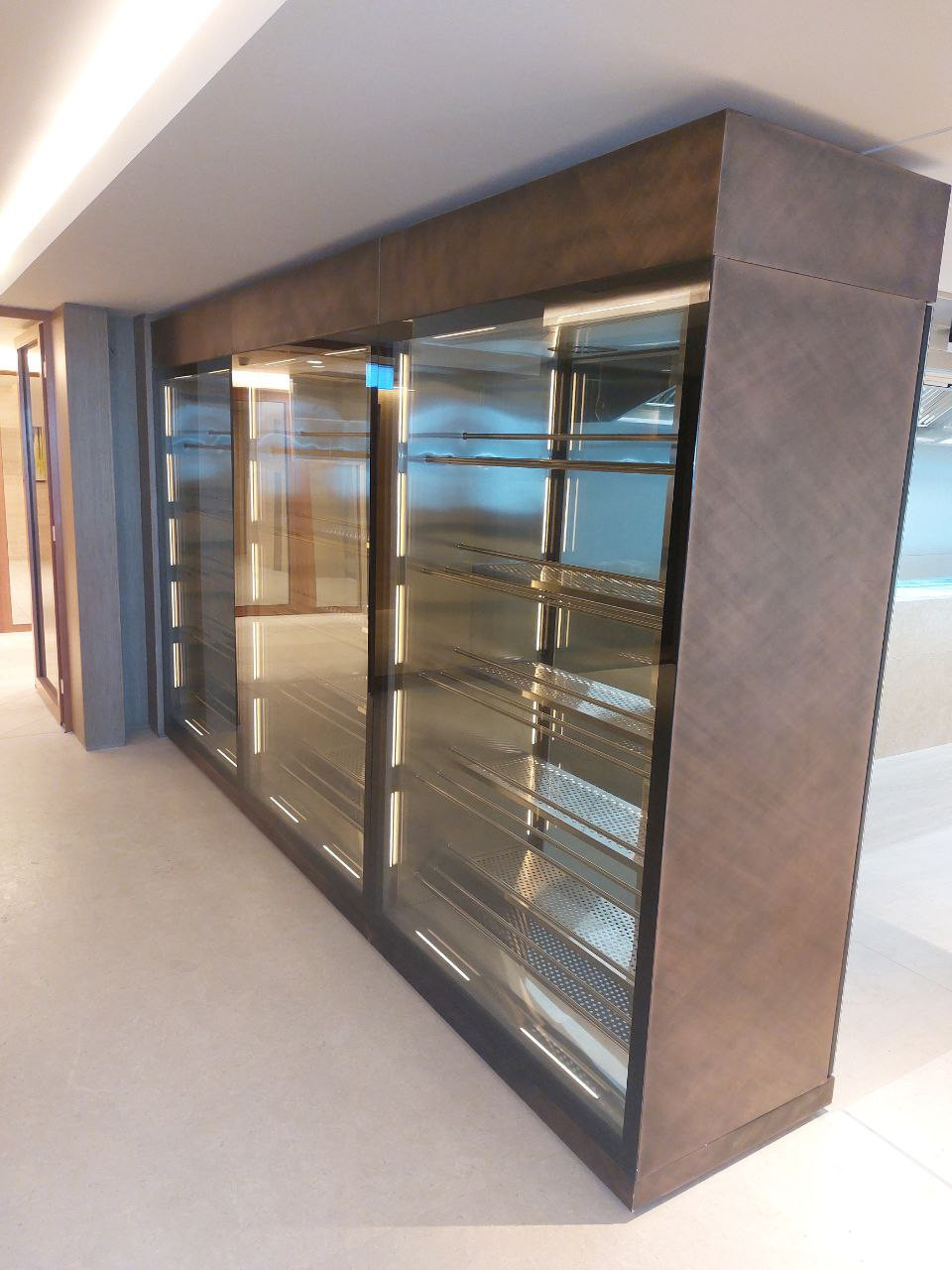 Винная витрина