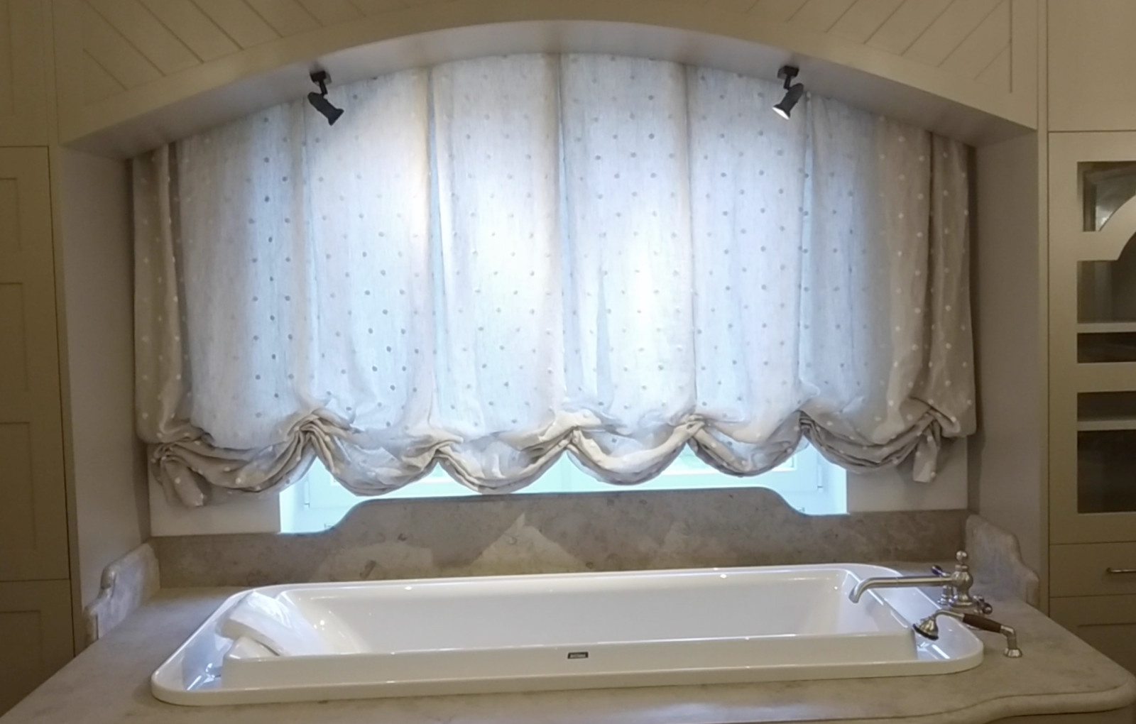 Электрокарнизы для штор