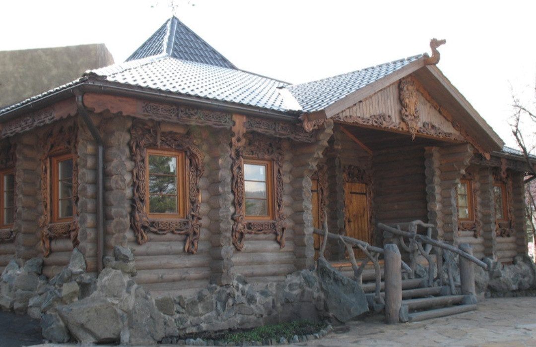 Барельефы. Скульптура.