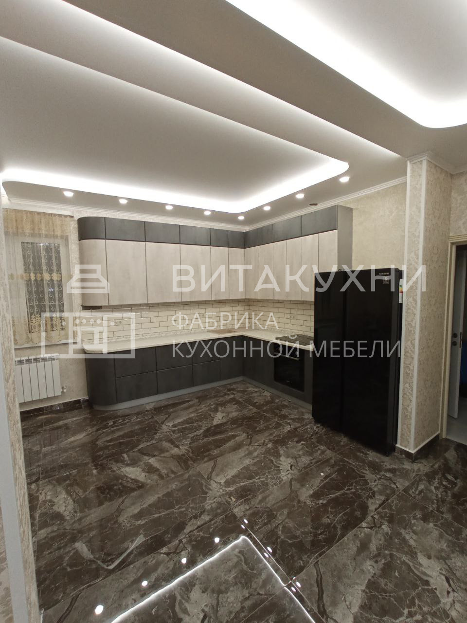 Современный кухонный гарнитур