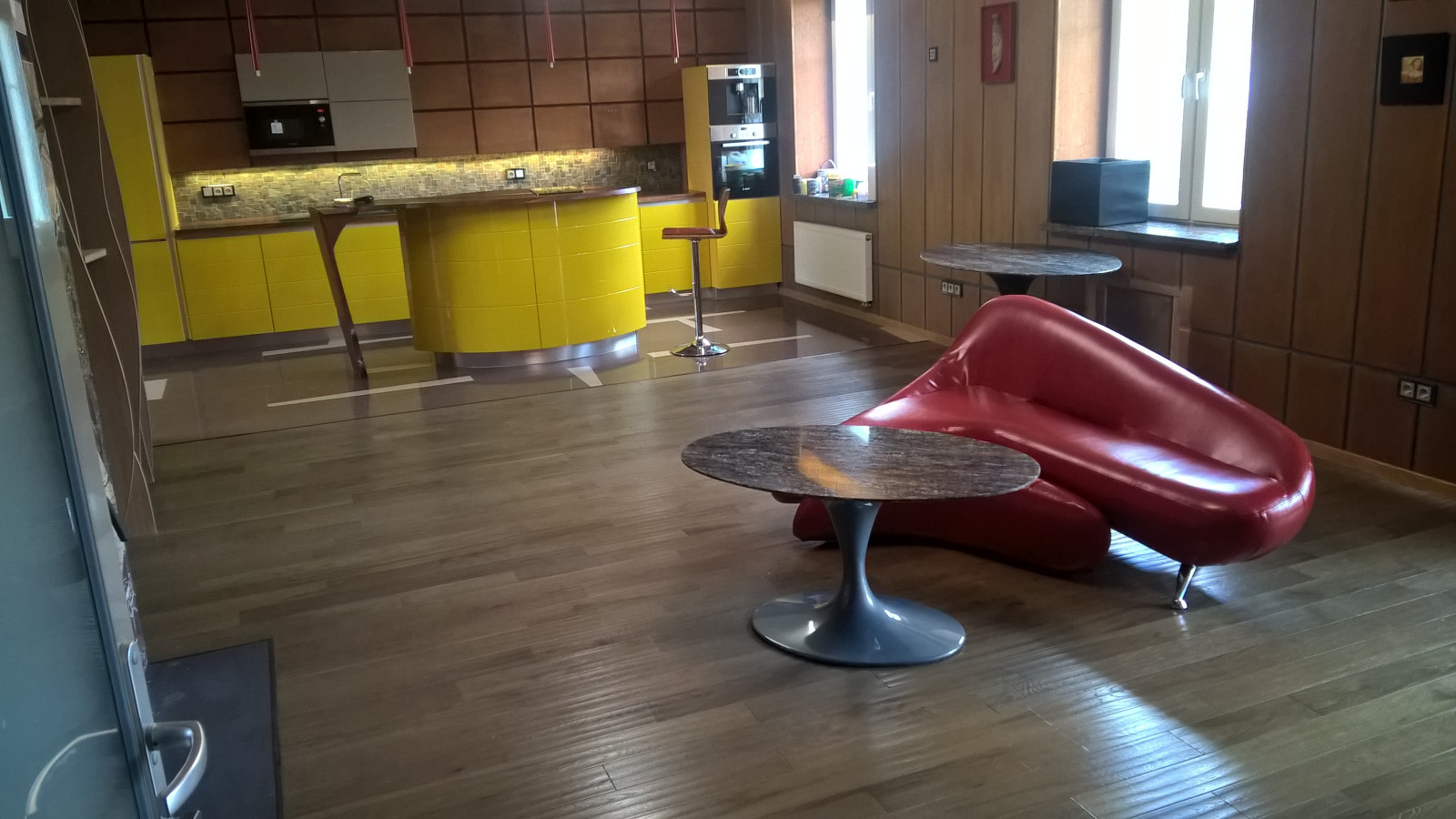 Проектирование и изготовление лестниц и мебели