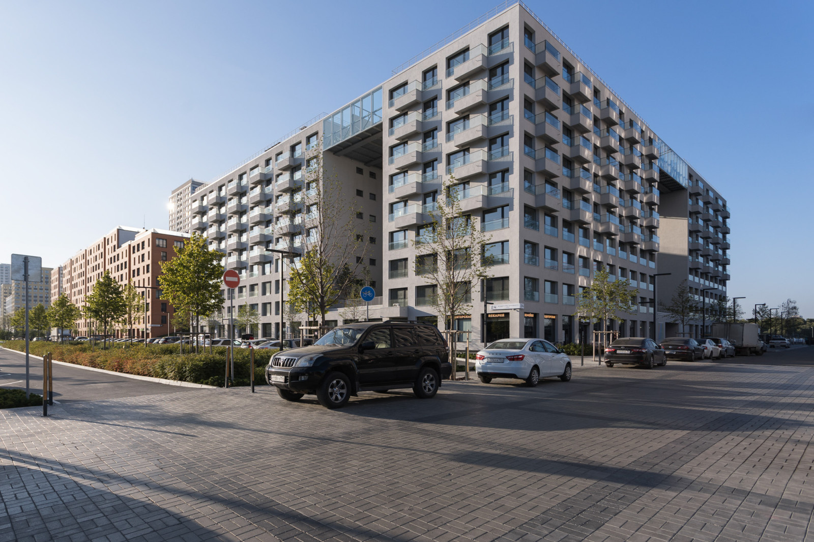 Дом с мостами