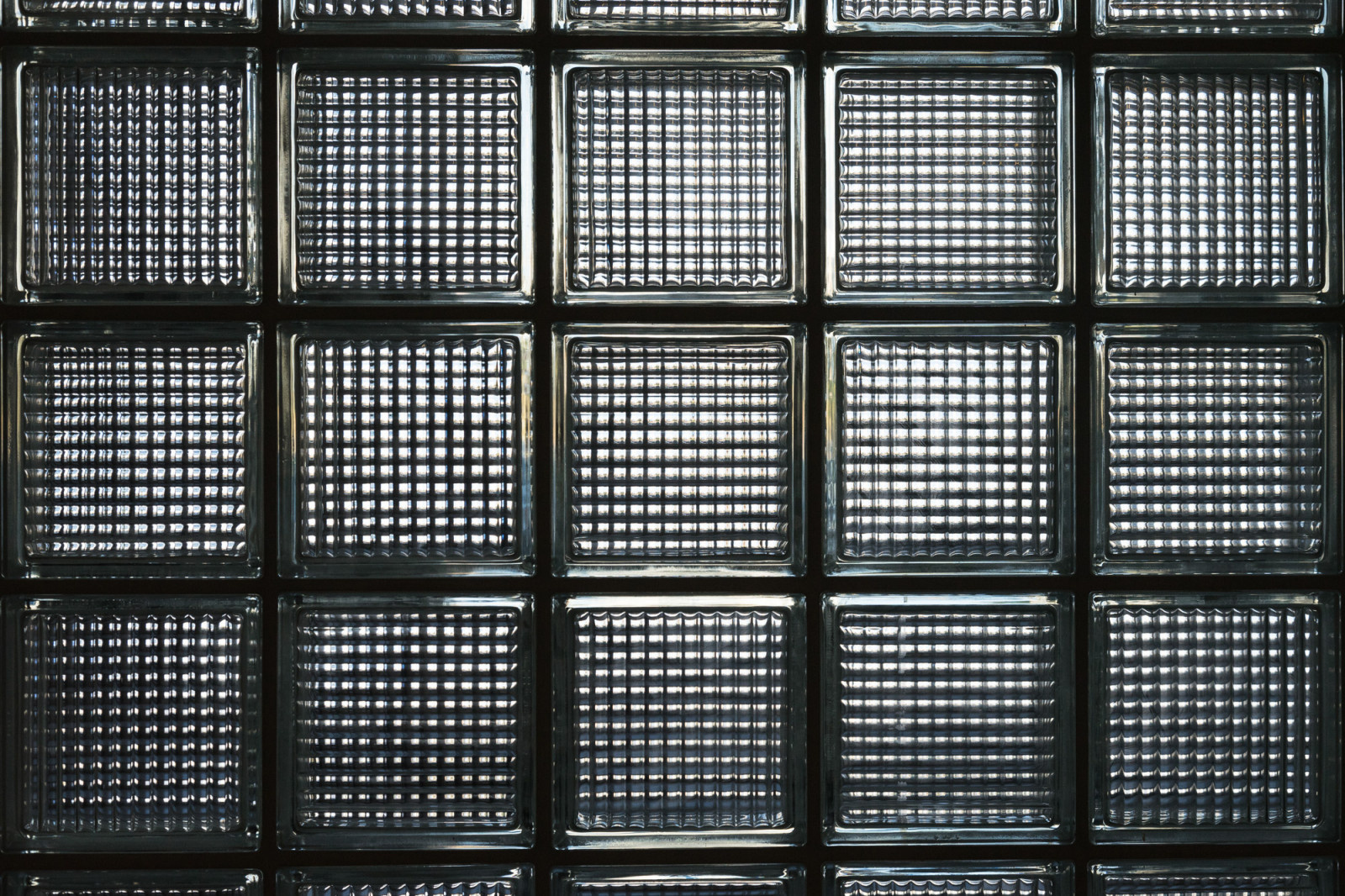 Дом с мостами