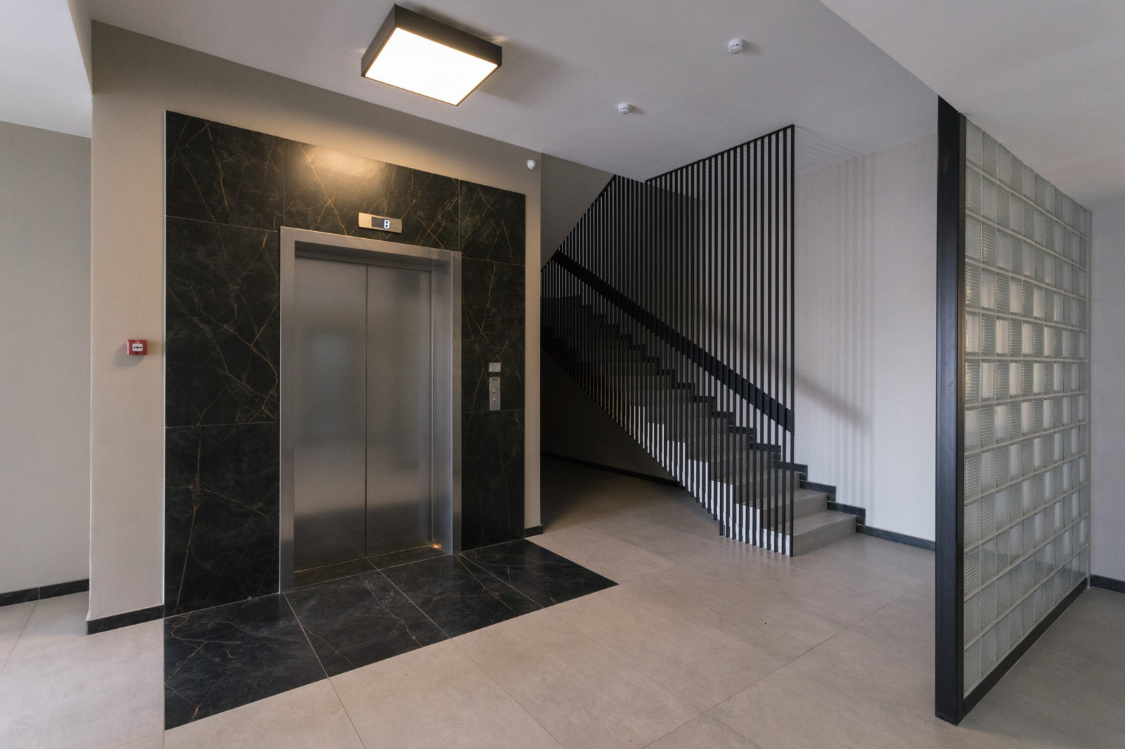 Дом с мостами