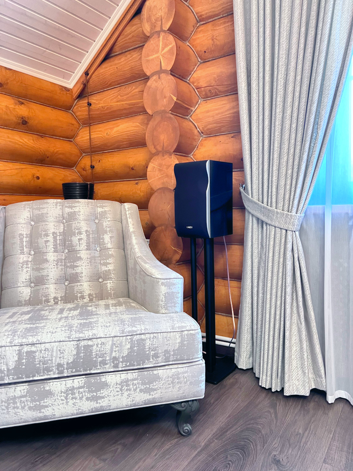 Дом из оцилидрованного бруса в Подмосковье