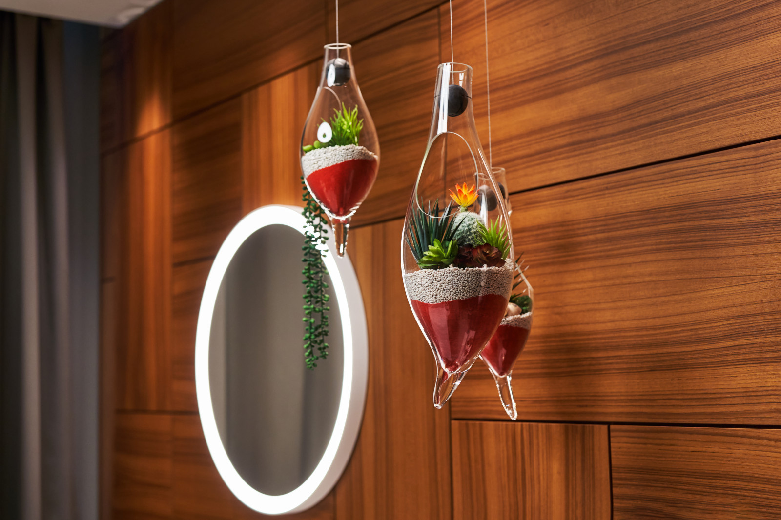 Отель "Crystal House"