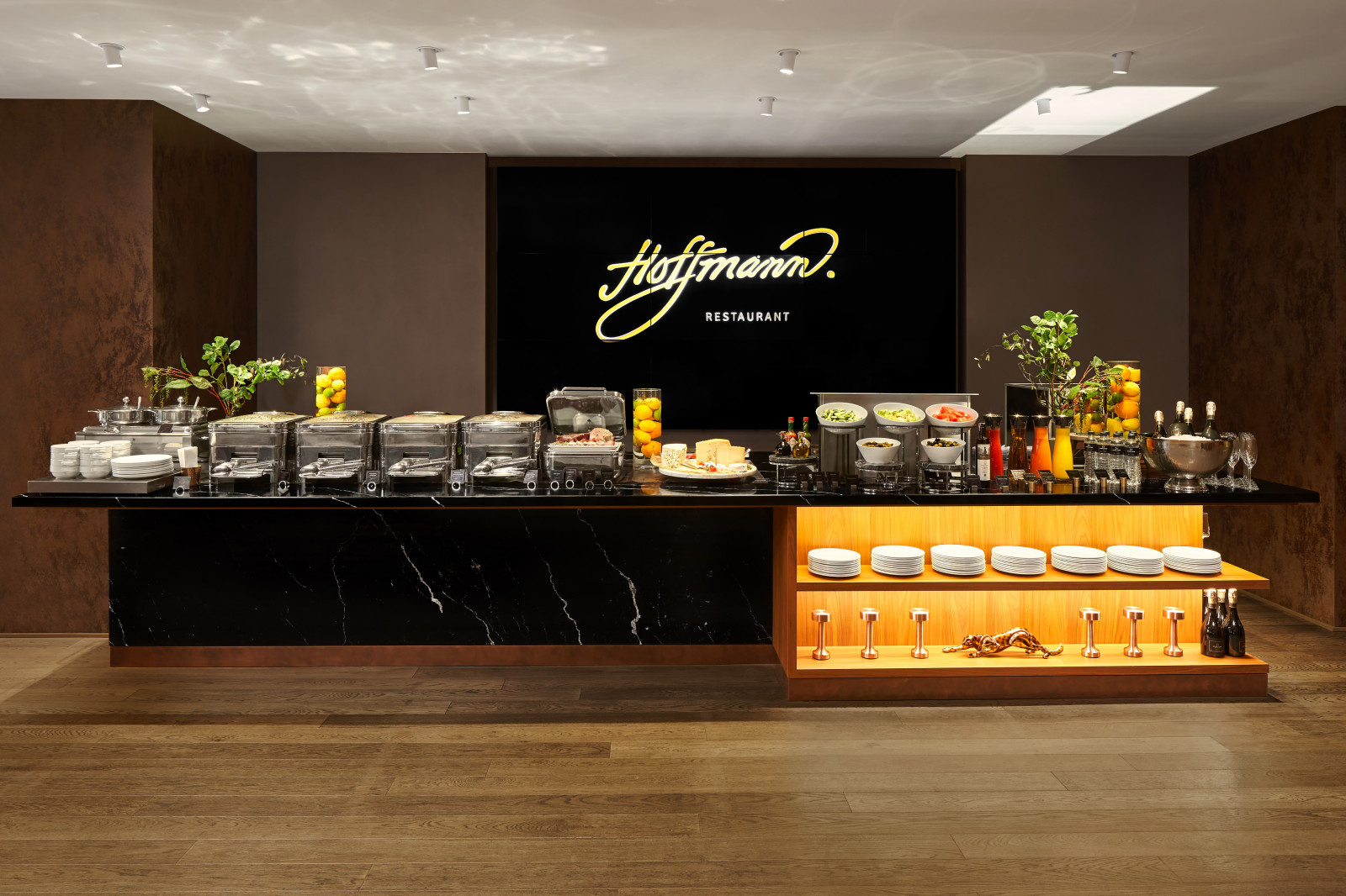 Отель "Crystal House"