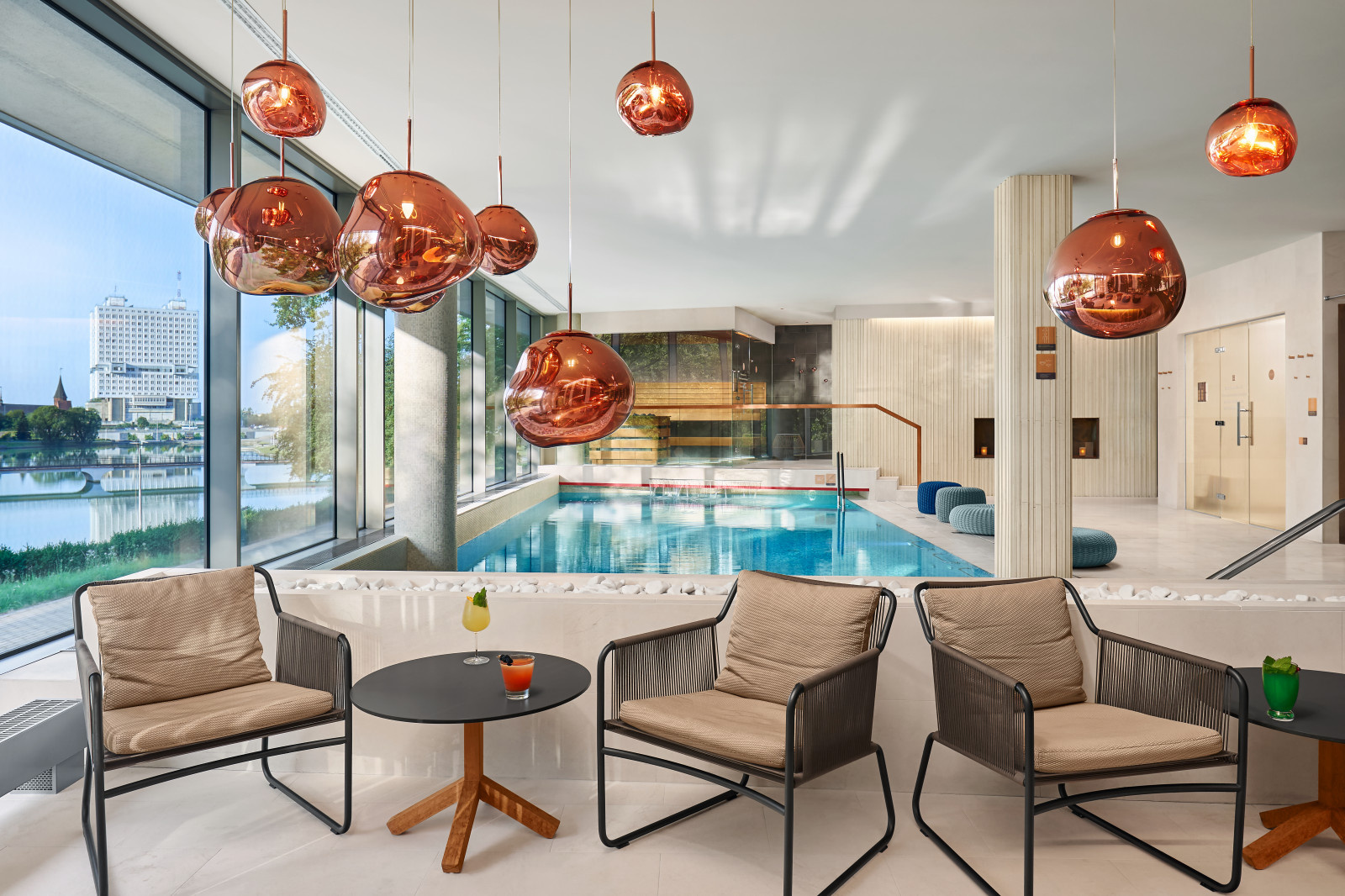 Отель "Crystal House"