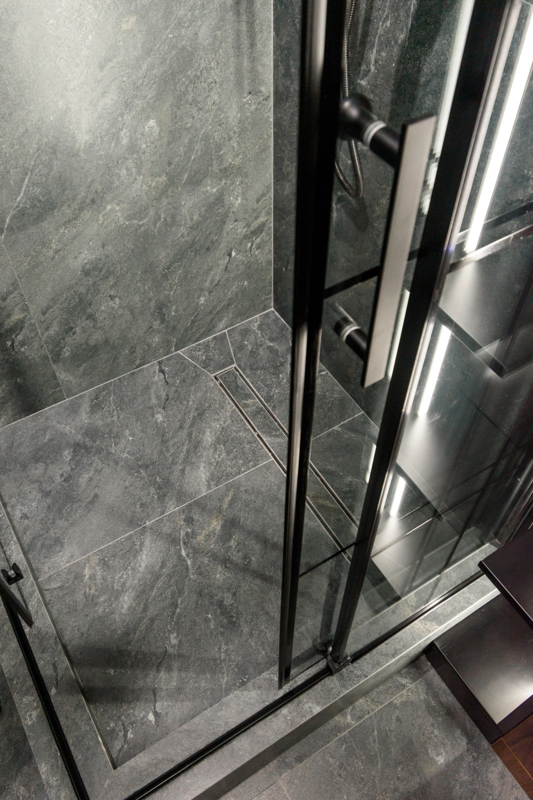 Студия в современном, минималистичном стиле