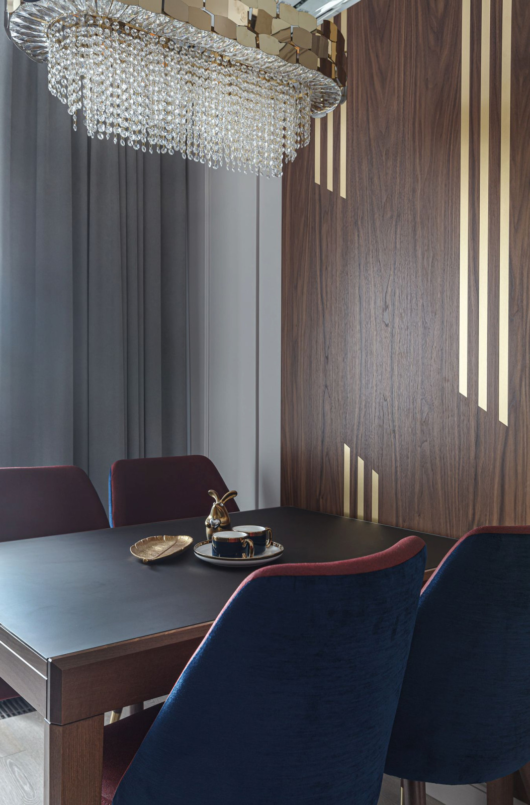 Квартира с золотом