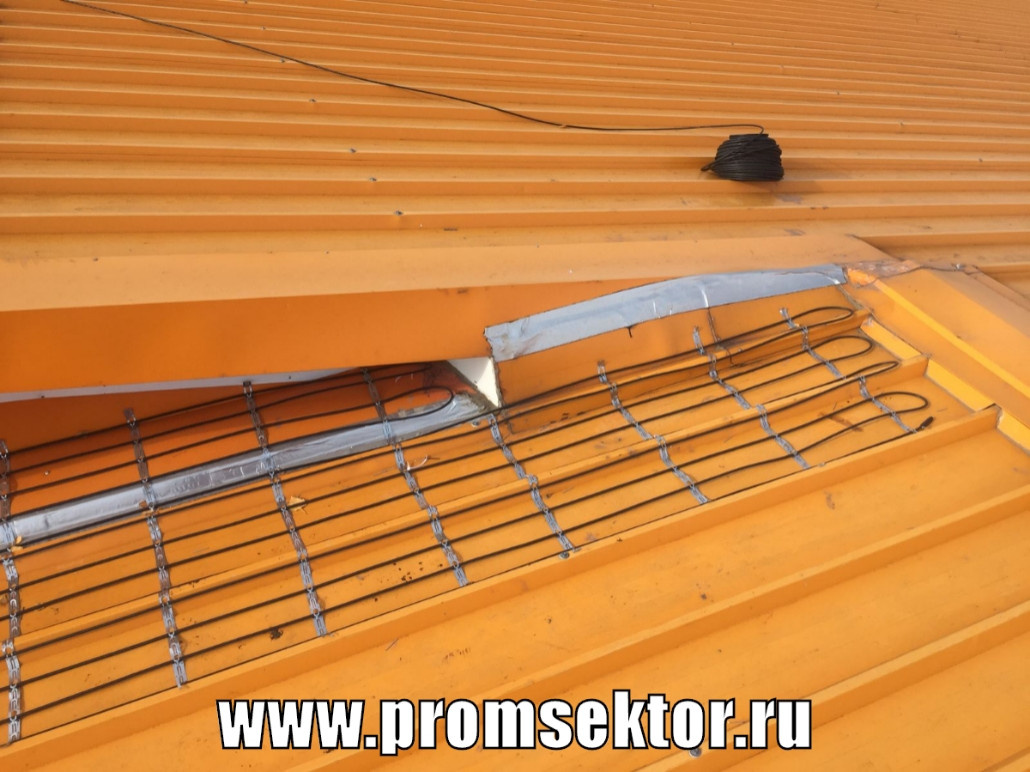 Антиобледенение кровли и водостоков