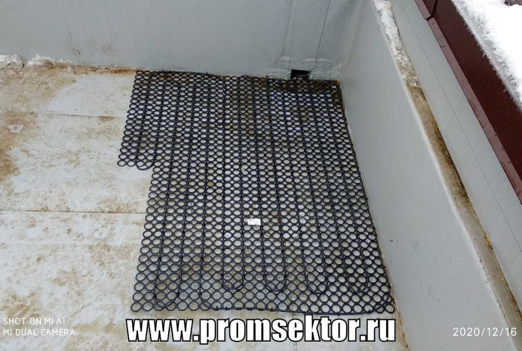 Антиобледенение кровли и водостоков