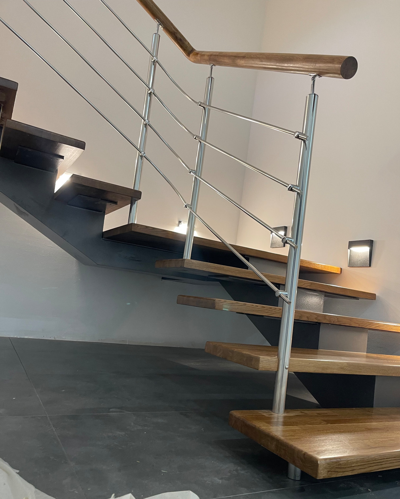 Лестница 4 струны