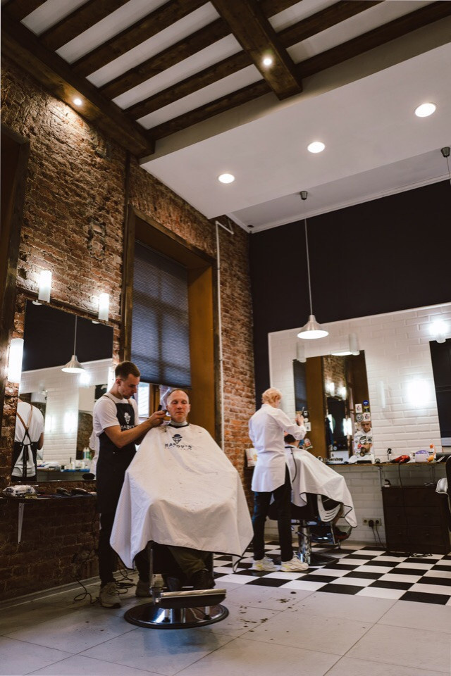 Сеть барбершоп. на Фонтанке