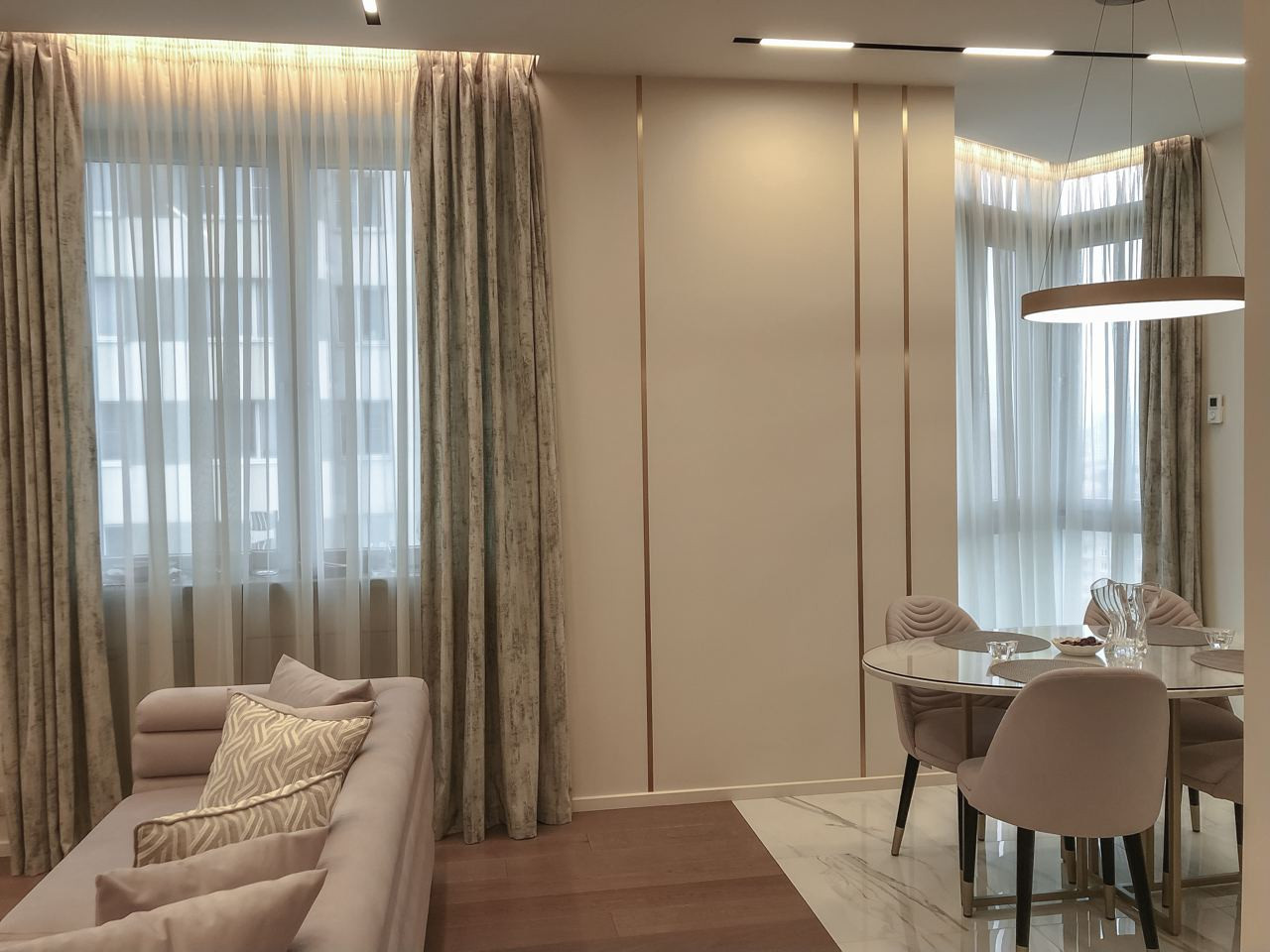 Текстильное оформление квартиры в современном стиле г. Москва