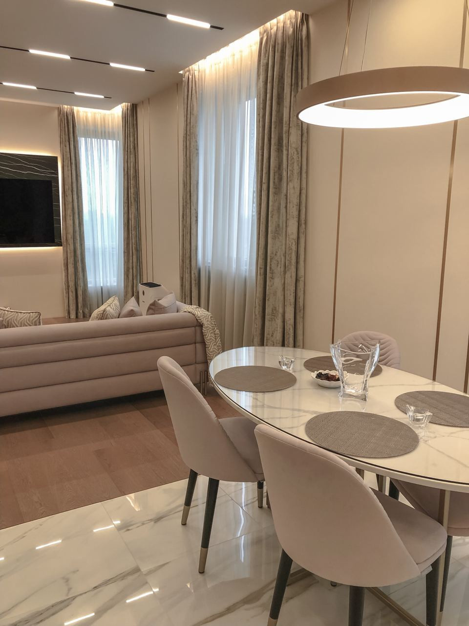 Текстильное оформление квартиры в современном стиле г. Москва