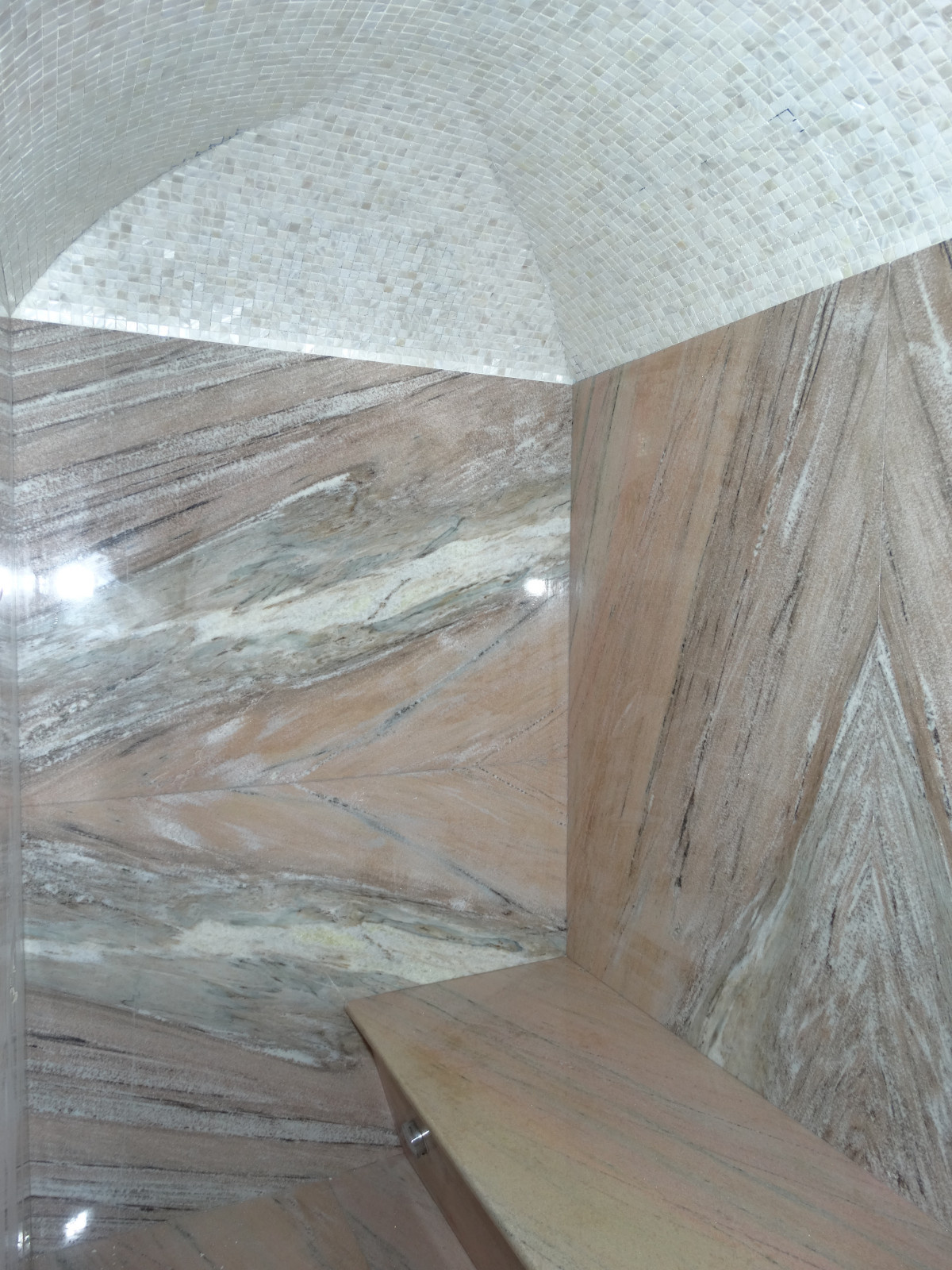 Хамам в квартире оттенки серого