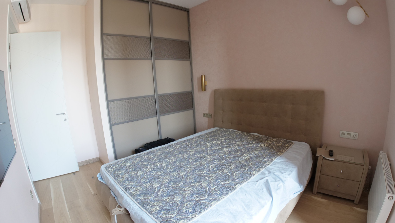 Четырехкомнатная квартира в центре по дизайн-проекту