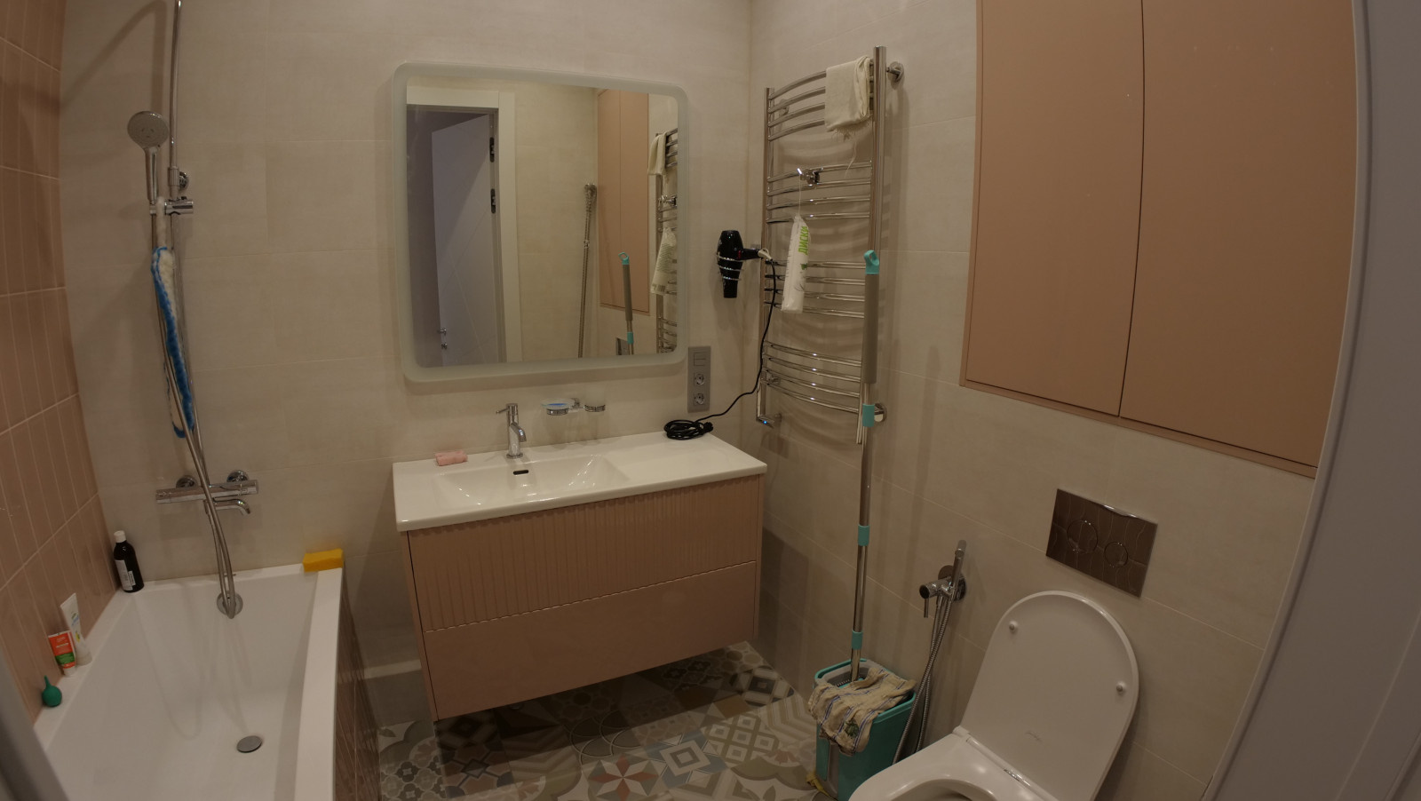 Четырехкомнатная квартира в центре по дизайн-проекту