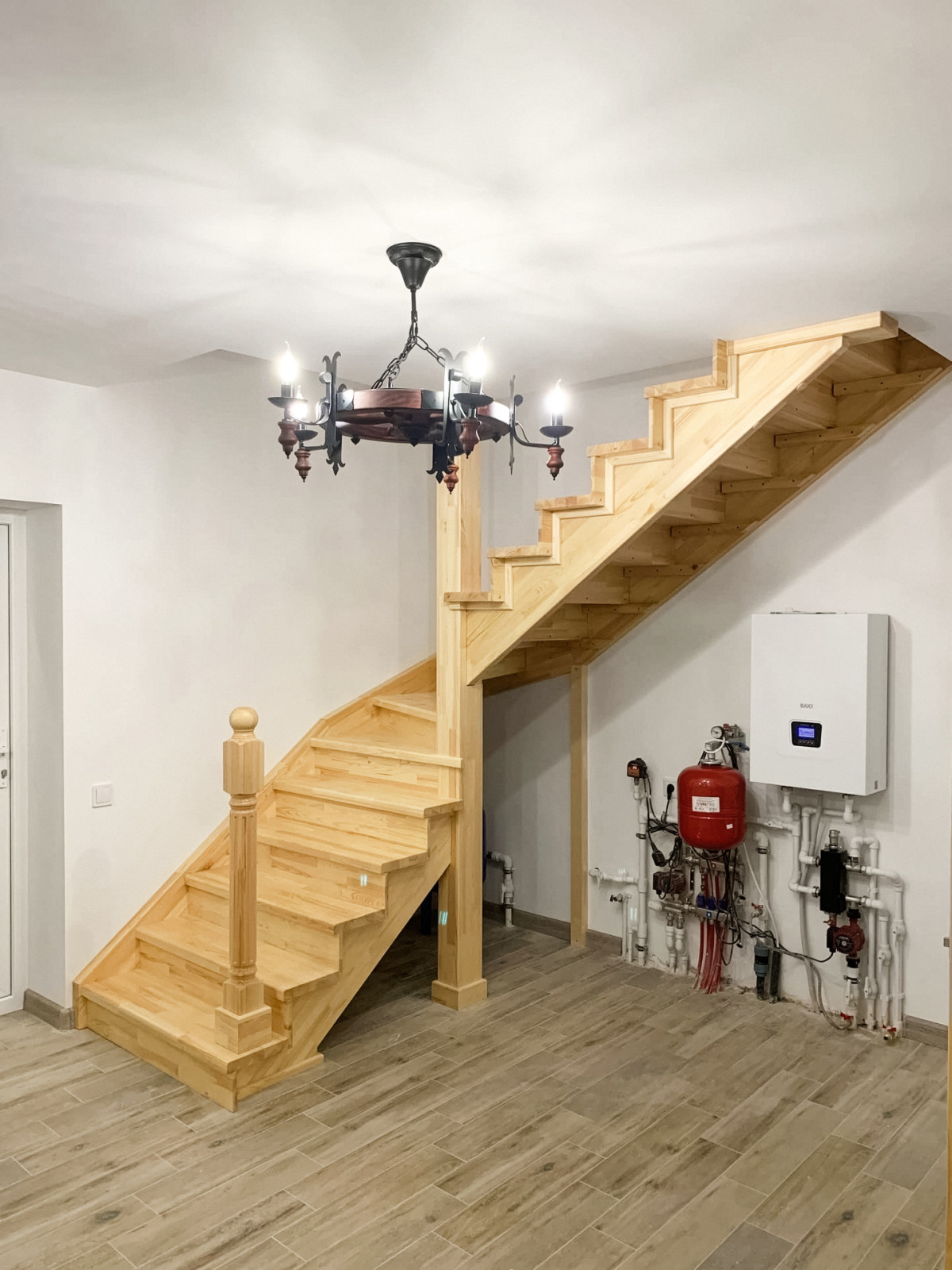 Лестница из сосны